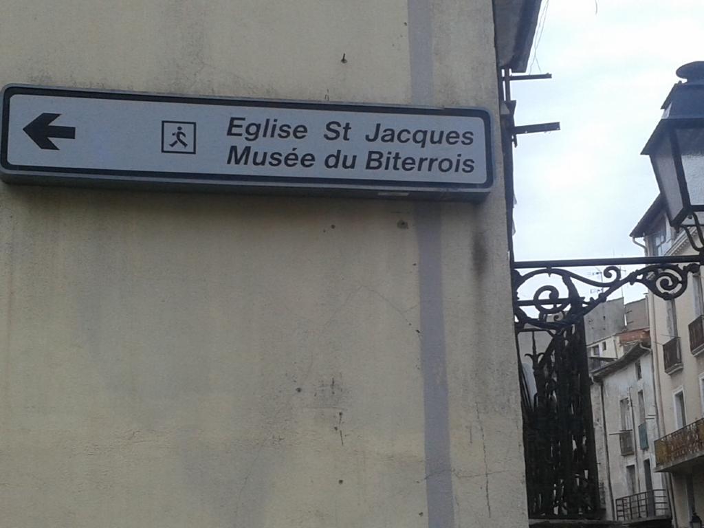 Venez Rever Beziers Centre Et Gare Il Y A Plus Cher Mais C Est Moins Bien Exterior foto